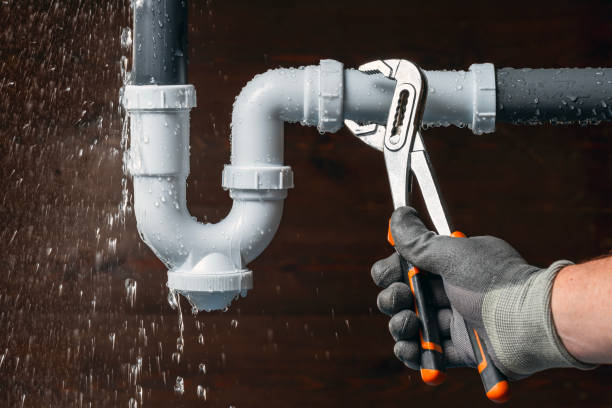 Professional Leak Detection technician working in Micro, NC
